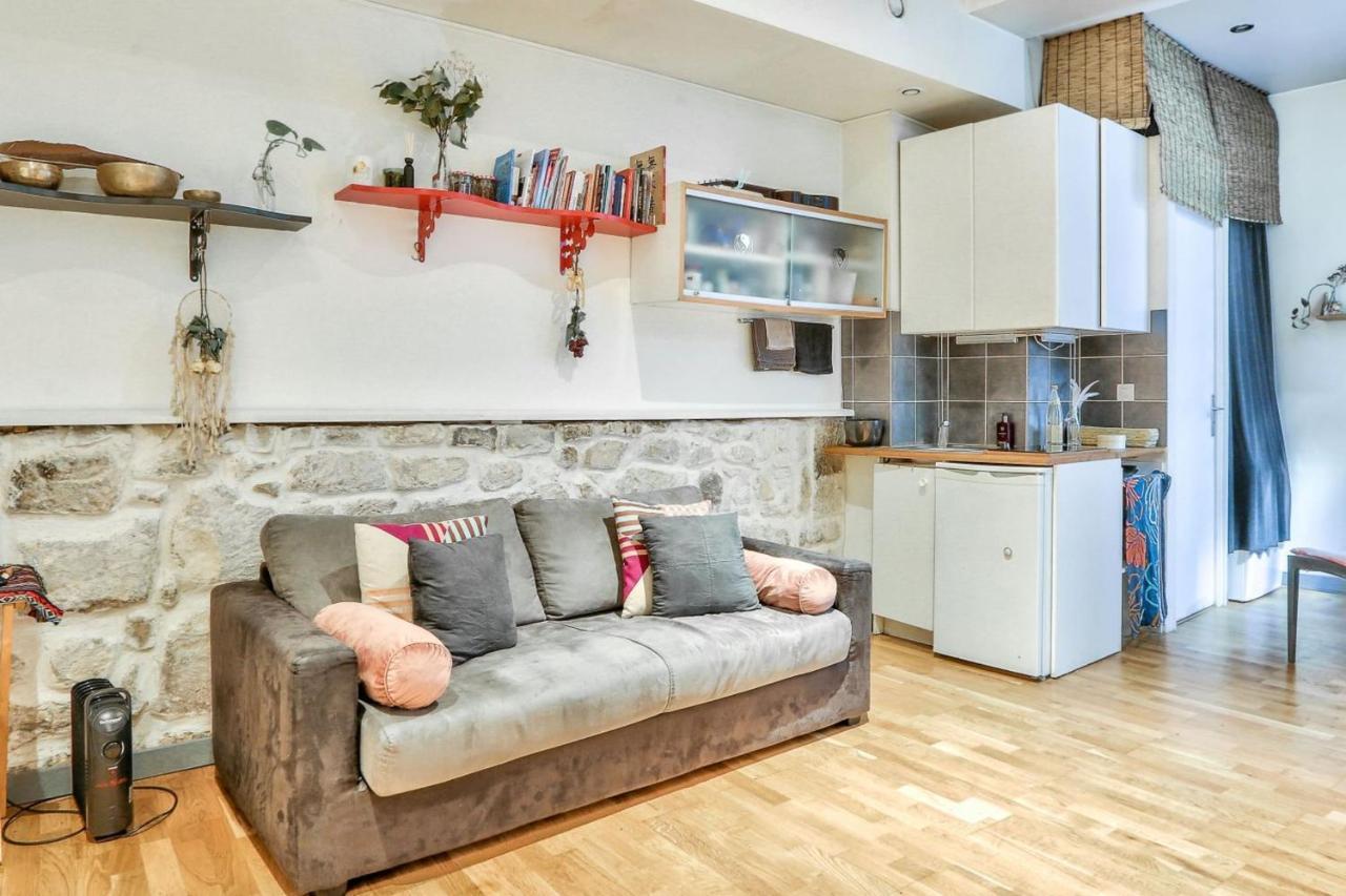 Apartment Very Well Located In Le Marais *