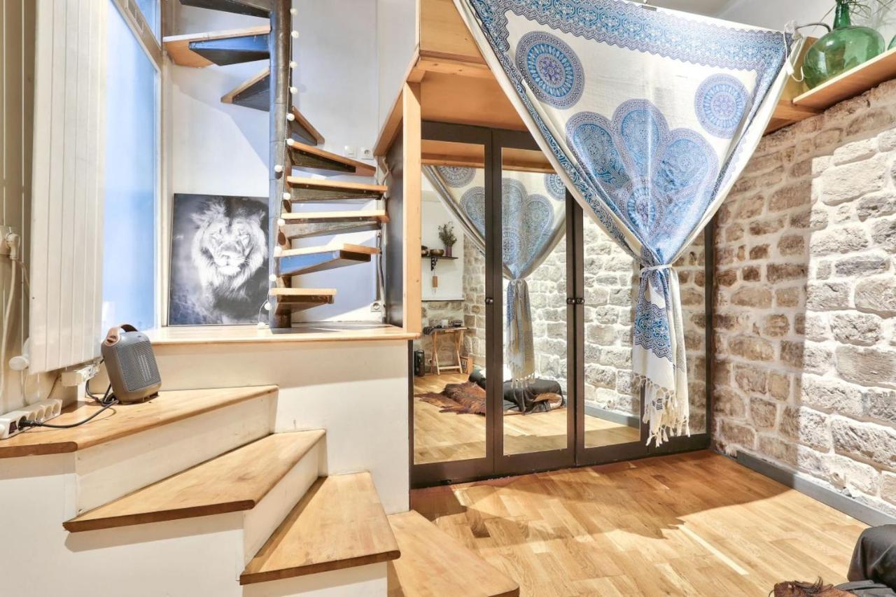 Very Well Located In Le Marais Apartment